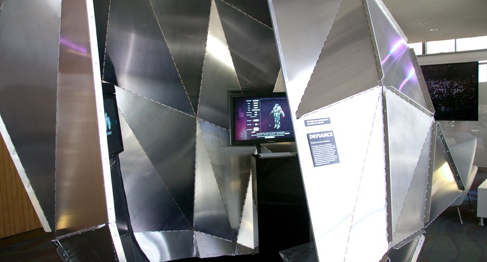asset_max_Slide_SyFy_2012_960px_517px_8